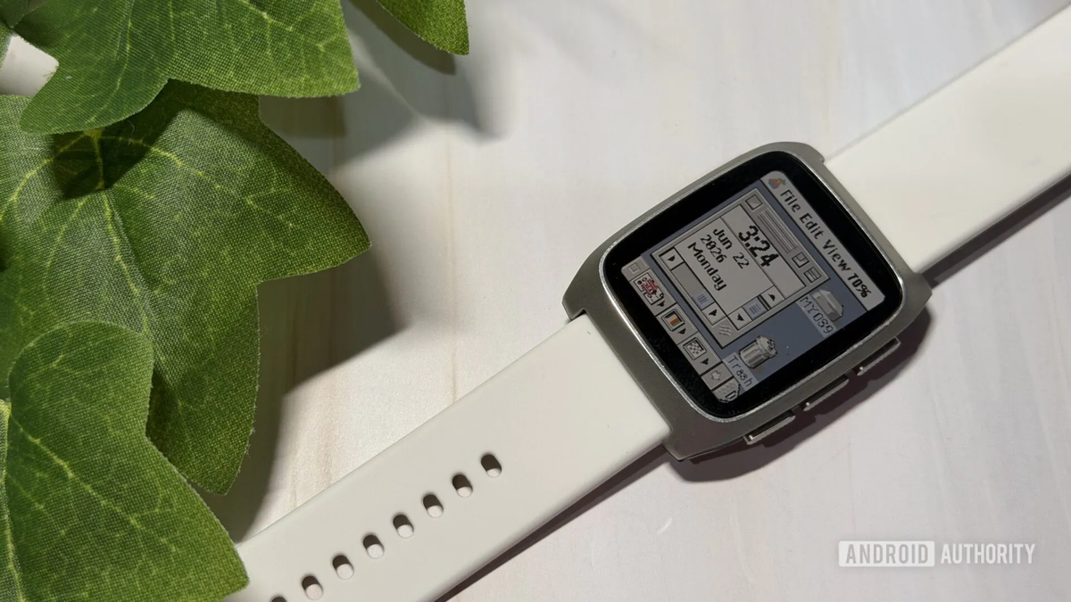 Pebble không muốn thành Apple Watch, BOOX cũng chẳng muốn thành iPad: Khi "làm ít hơn" trở thành xu hướng mới của công nghệ