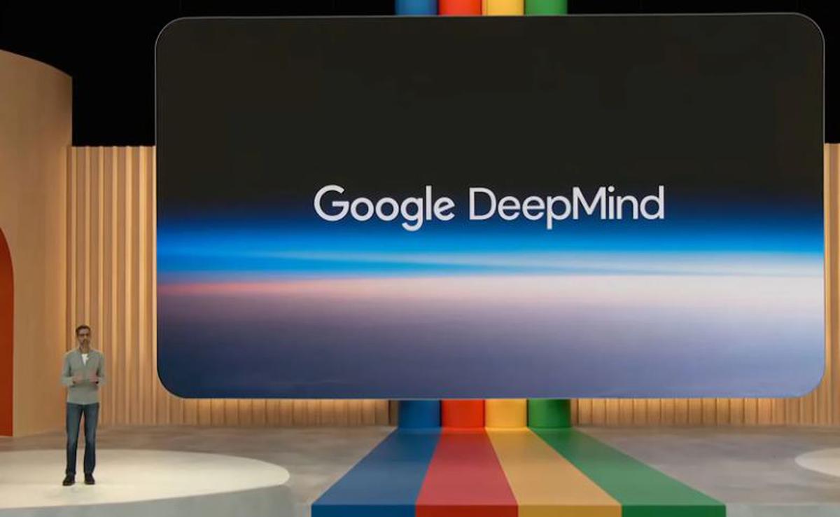 CEO DeepMind từ chức, "công thần" lâu năm rời tập đoàn thành lập startup riêng: Cuộc đại tháo chạy nhân tài tại Google