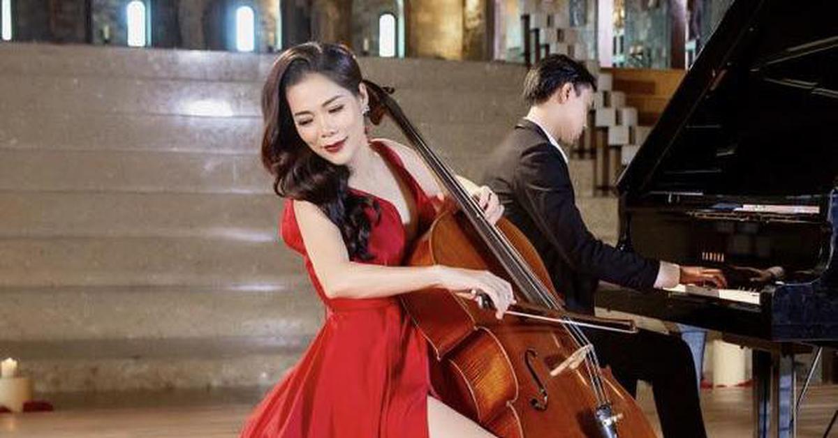 Việt Nam có phó chủ tịch tập đoàn nghỉ hát 10 năm, chán showbiz lui về sống an nhàn ở biệt thự nghìn mét vuông
