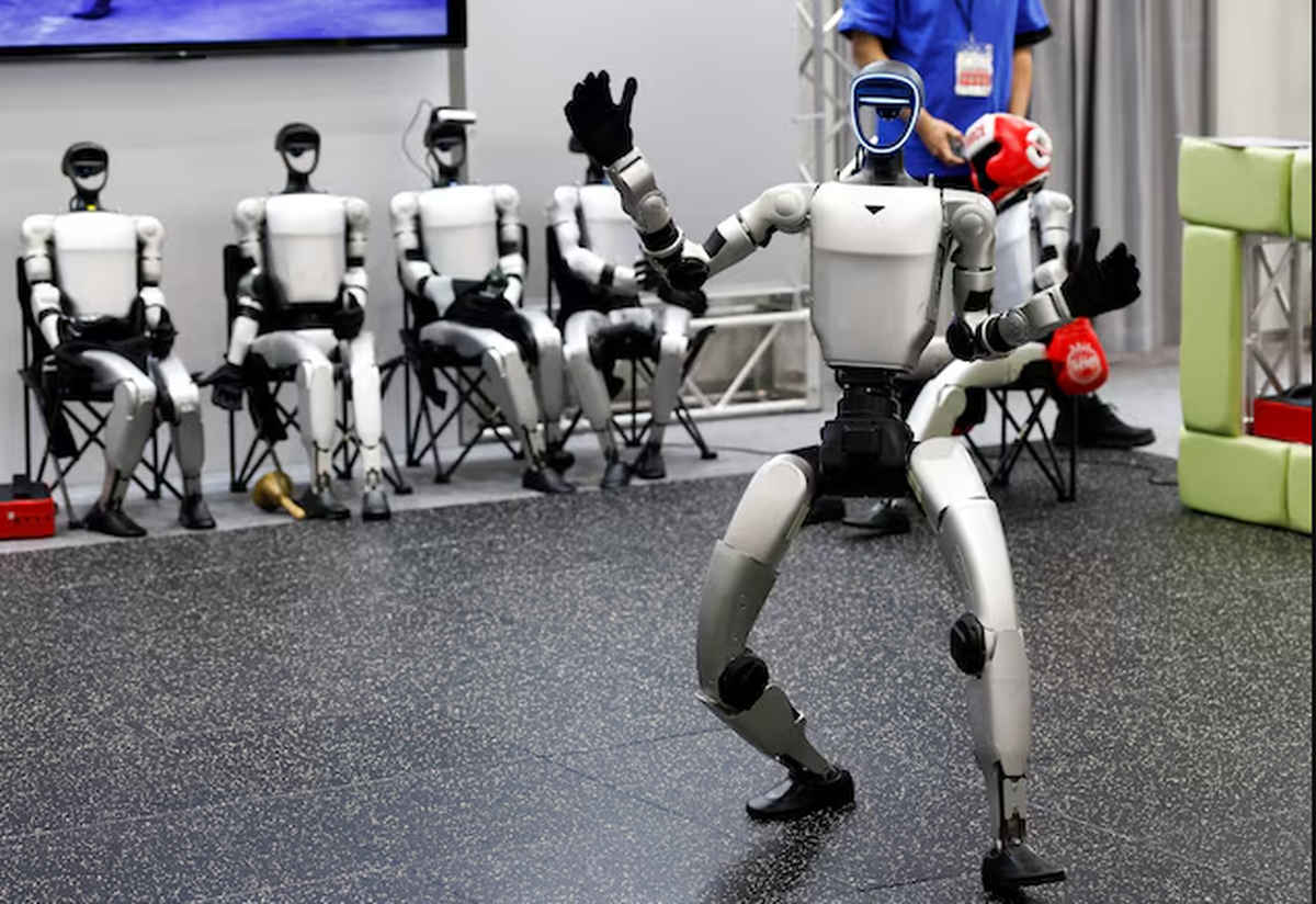 Càng bị đấm, đá, kéo ngã, Unitree G1 càng có giá trị: Nghịch lý phía sau robot 13.500 USD