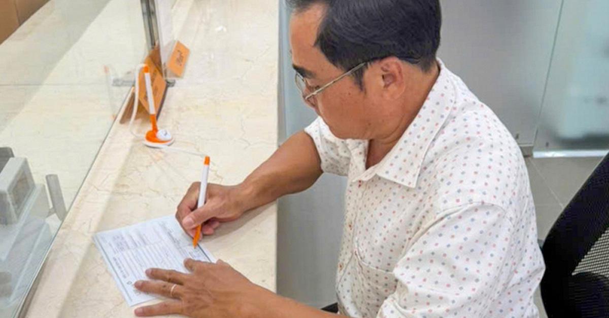 Công an xác minh giao dịch chuyển khoản 747.500.000 đồng giữa Nguyễn Thị Phương Hoa và Trần Văn Phúc: 1 người được mời đến ngân hàng làm việc