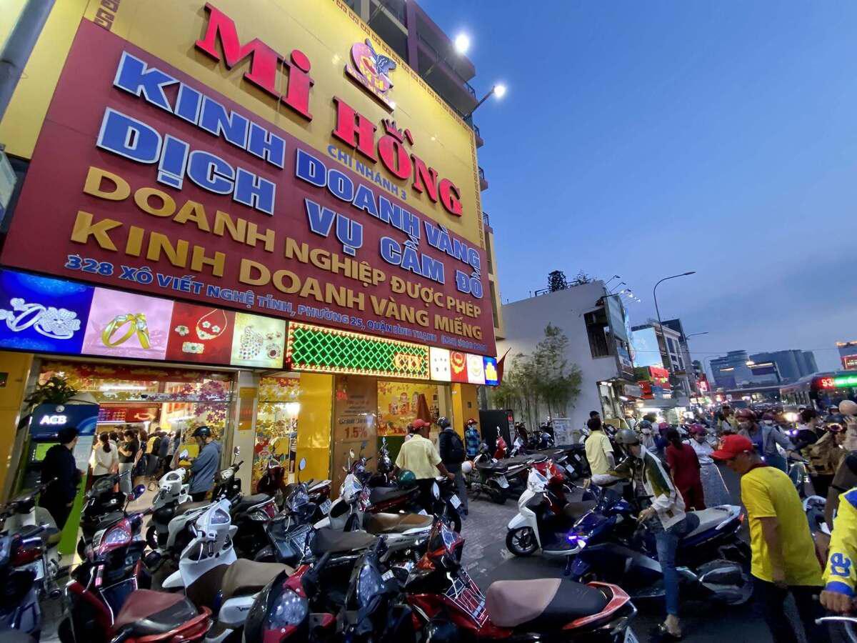 Loạt vi phạm trong kinh doanh vàng ở Mi Hồng, Bảo Tín Mạnh Hải, DOJI, SJC