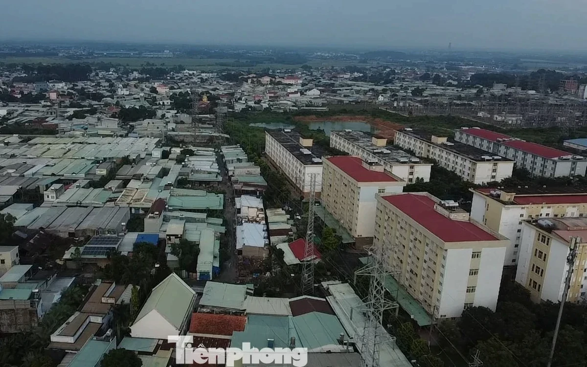 Phát hiện hàng chục công trình "vây" hành lang đường dây 110kV ở Đồng Nai