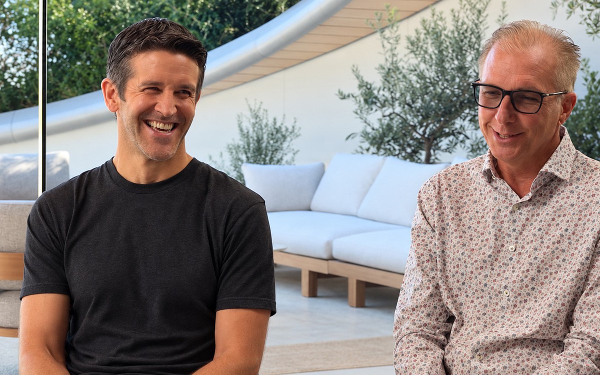 CEO John Ternus bật cười vì cách Apple giữ màn ...