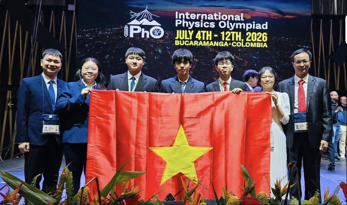 Nhiều tỉnh, thành thưởng giáo viên có học sinh đoạt giải quốc tế, cao nhất 525 triệu đồng
