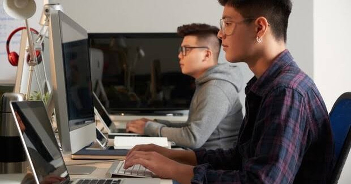 Phát hiện 1 sư cấp cao làm 10 năm ở Big Tech bị sa thải, rời thủ đô về làm giáo viên với mức lương chỉ bằng 1/10