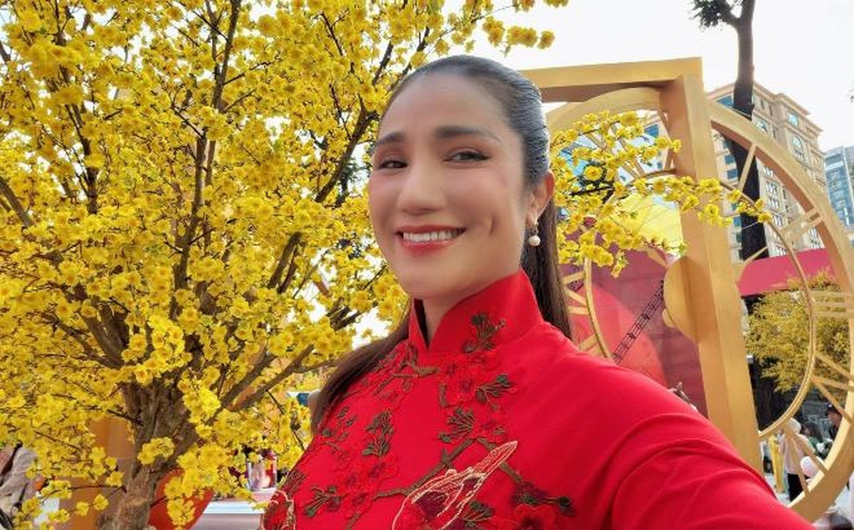 MC Cát Tường: "Em sắp lấy chồng rồi cả nhà ơi!"