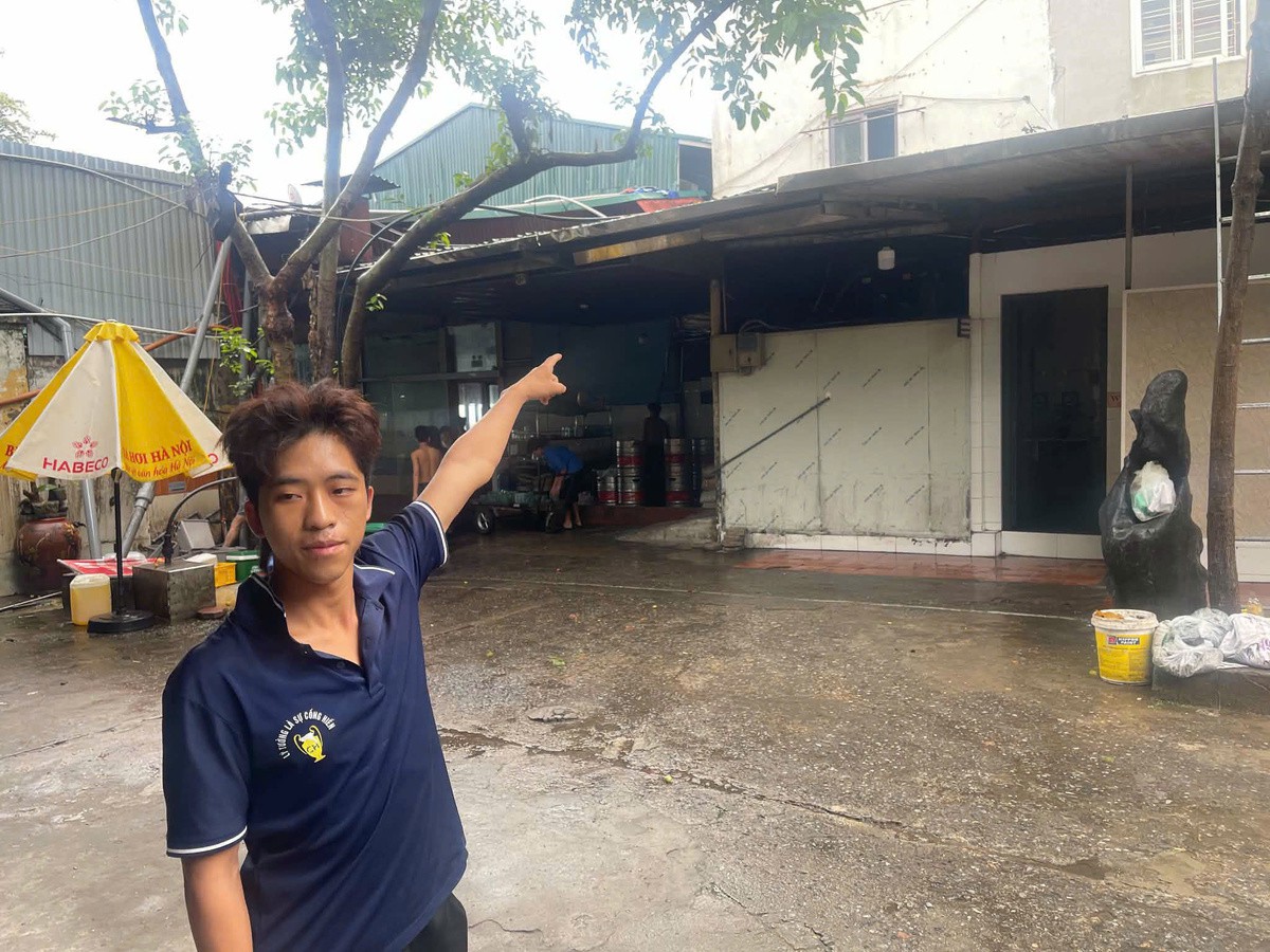 Hàng xóm kể phút bắc thang, giải cứu 3 nạn nhân trong vụ cháy ở Hà Nội