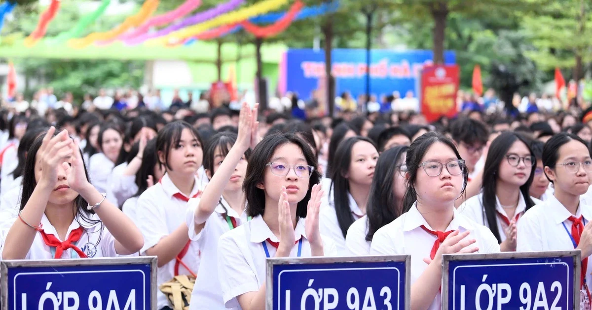 Trường học công lập ở Hà Nội được phép thu những khoản nào?