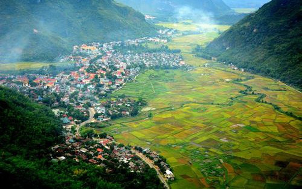 Việt Nam sẽ có “làng trên núi” 3.000ha gồm khu nghỉ dưỡng, vui chơi giải trí cao cấp, sân golf, cáp treo và tàu hỏa leo núi