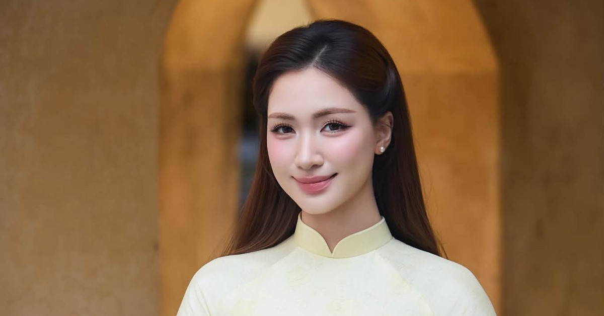Ca sĩ Việt vừa trúng cử Ủy viên Trung ương Hội LHTN Việt Nam : Xây biệt phủ báo hiếu, có clip 259 giây nổi tiếng toàn cầu
