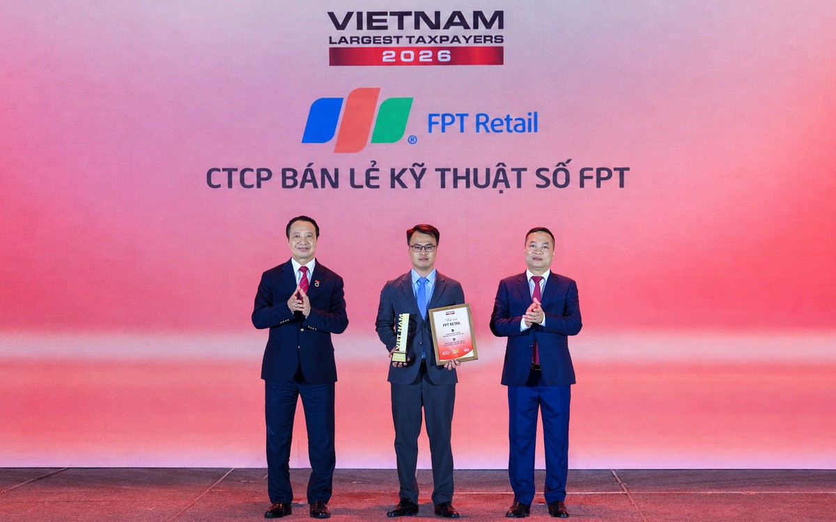 FPT Retail được vinh danh tại VNTAX 2026, tiếp ...