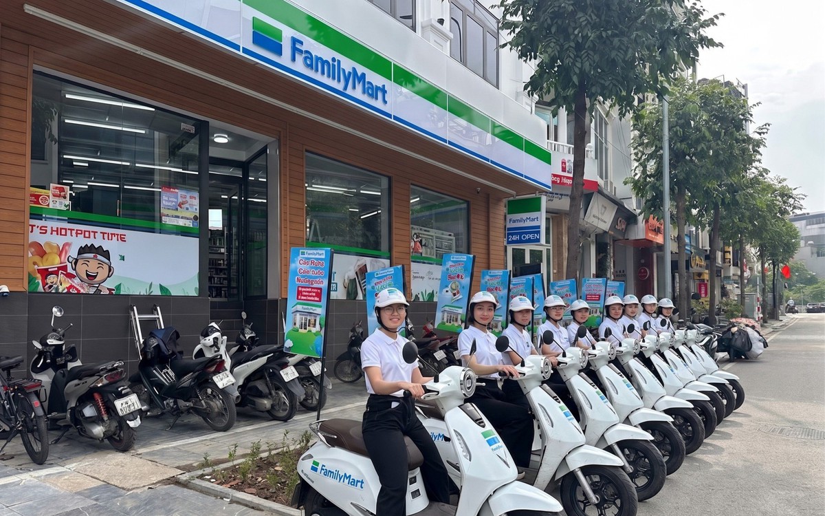 FamilyMart: Hiện diện thị trường Hà Nội, gia tăng tiện ích trong hệ sinh thái ROX