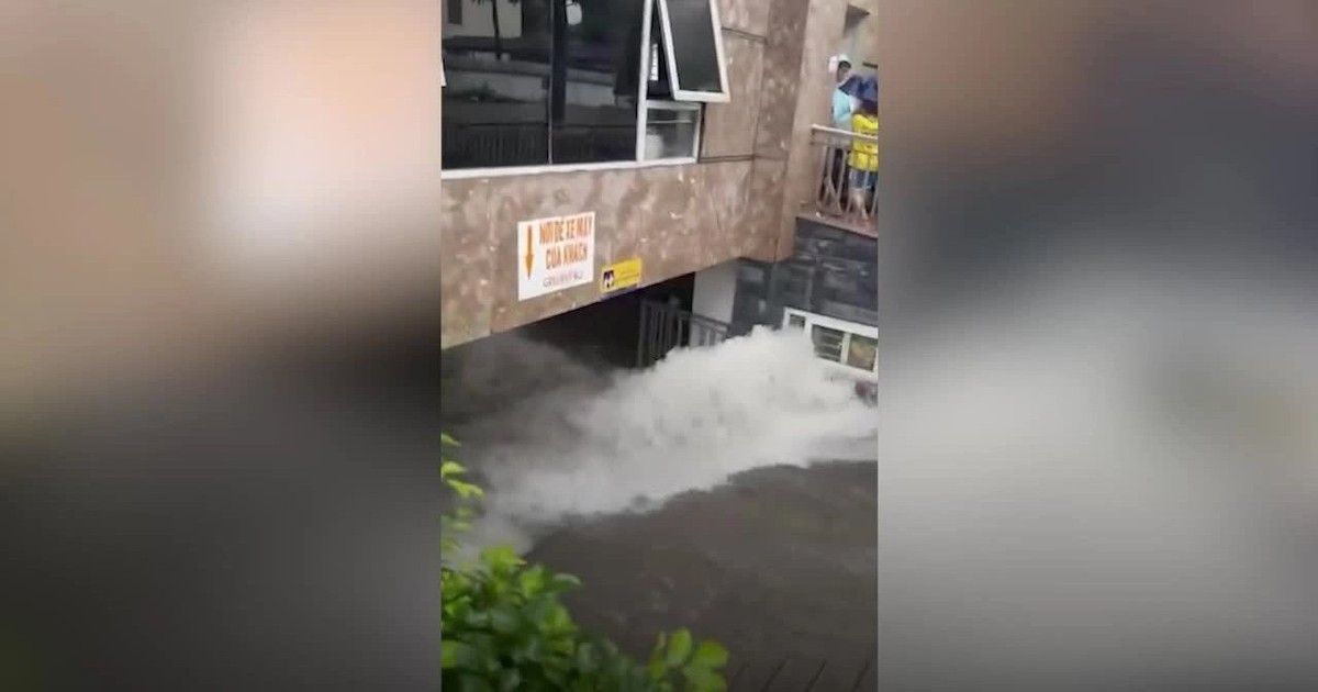 Nghệ An: Mưa lớn, nước chảy tràn vào một tầng hầm chung cư, cư dân chưa thể xử lý