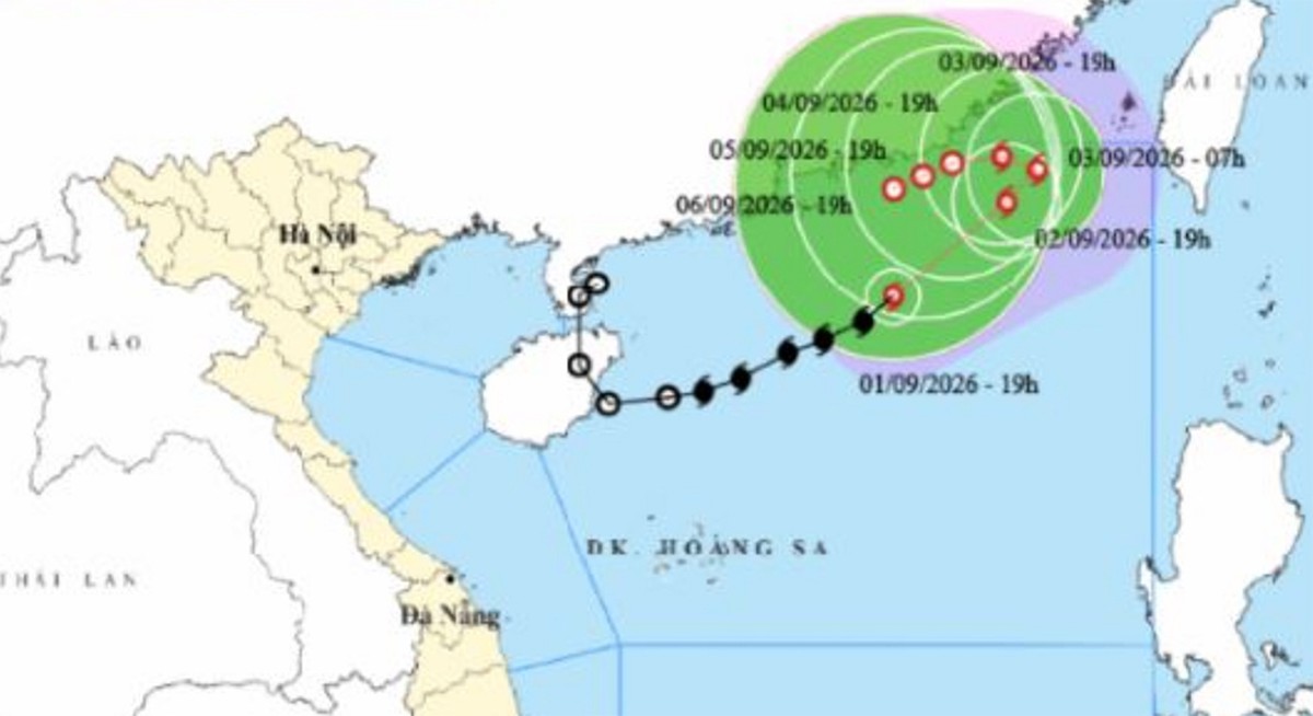 Bão số 5 di chuyển chậm dần, dự báo tồn tại nhiều ngày trên Biển Đông