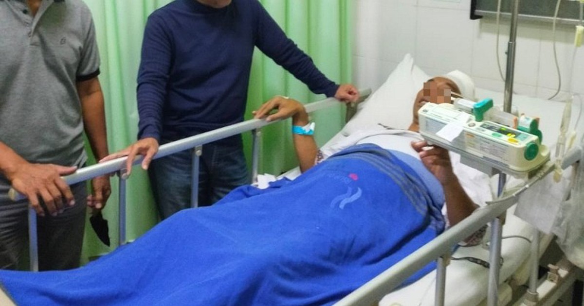 Người đàn ông ngoài 40 tuổi não đã già như ông cụ 80, bác sĩ thở dài: "6 việc hại não, nhớ đừng làm"