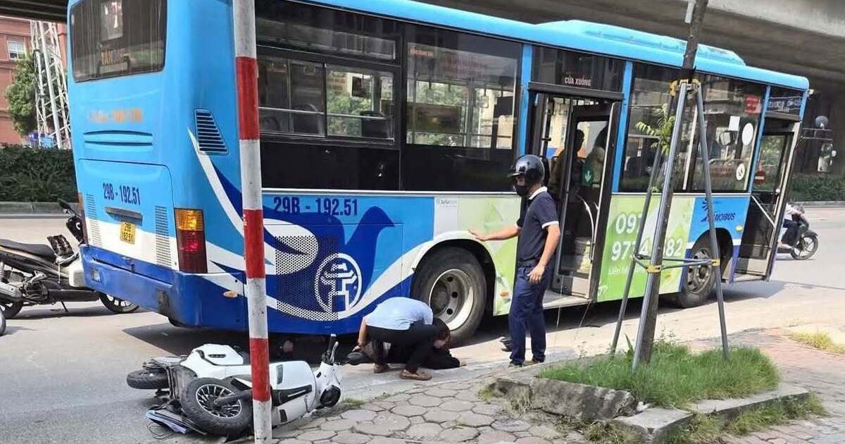 Nguyên nhân vụ tai nạn giữa xe buýt và xe máy khiến cô gái bị cuốn vào gầm