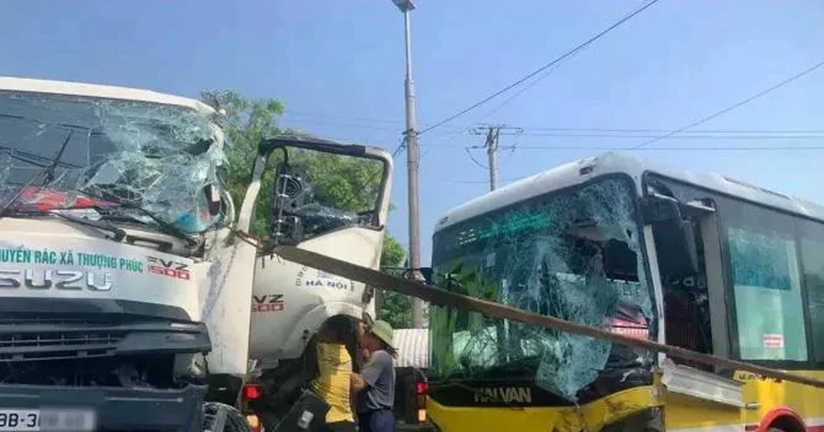 Hà Nội yêu cầu chấn chỉnh an toàn xe buýt sau 2 vụ tai nạn liên tiếp