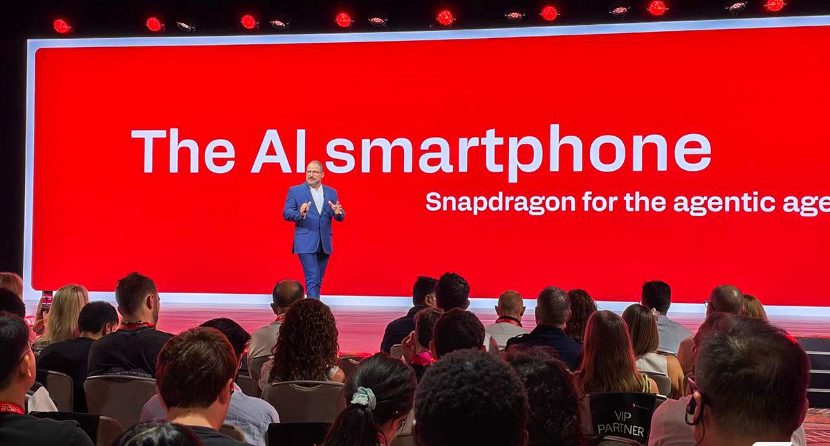 Đã có Claude và Gemini, vì sao Qualcomm vẫn đưa agentic AI lên Snapdragon?