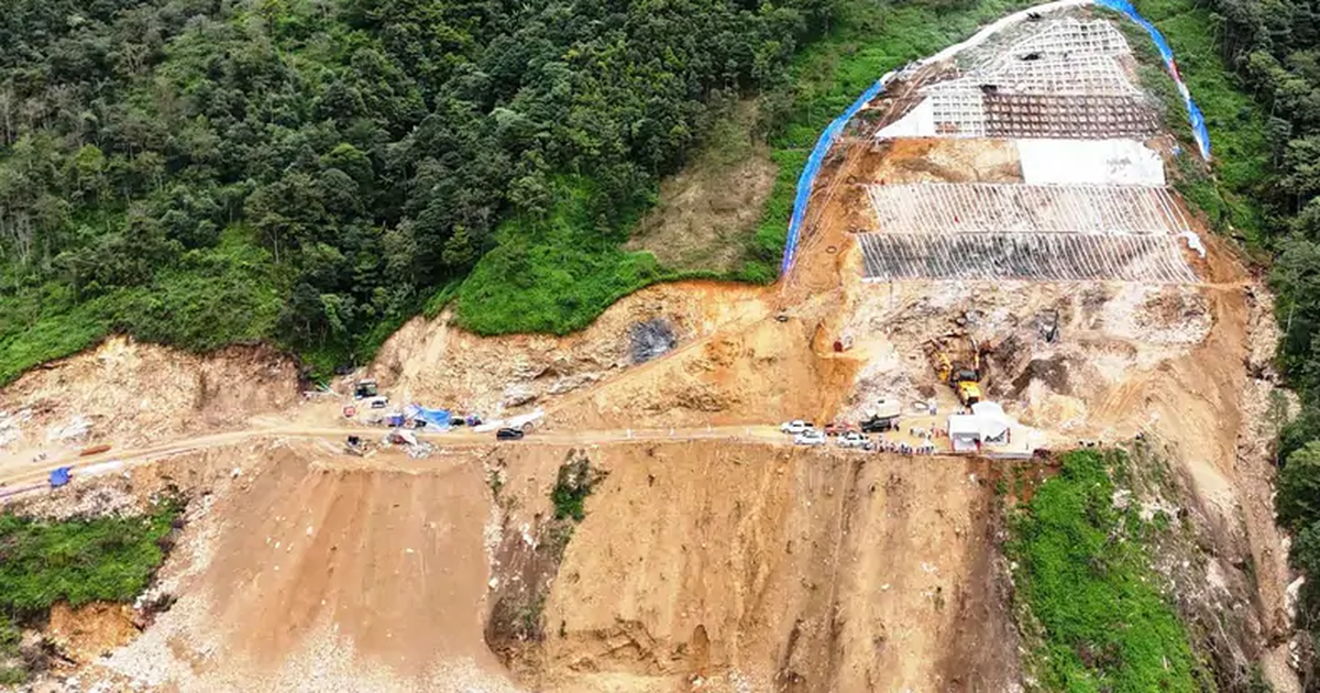 Đường hầm xuyên núi cao nhất Việt Nam đang được Đèo Cả đào dưới "vua đèo" Tây Bắc: Được xếp vào nhóm công trình "cấp đặc biệt", rút ngắn thời gian di chuyển 22km xuống chỉ còn vài phút