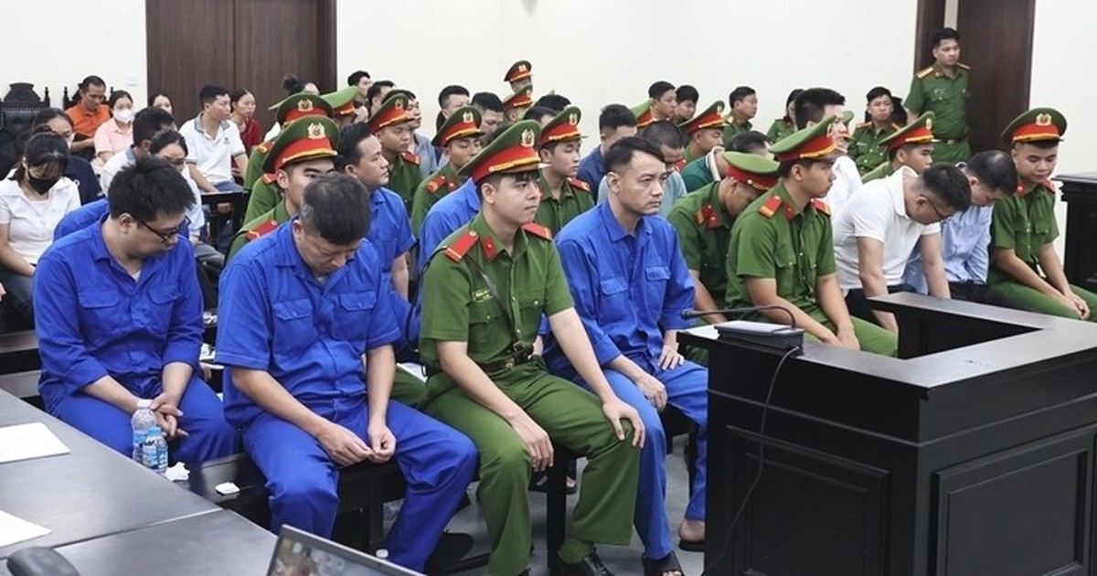 Hai "ông trùm" sản xuất 187.000 hộp sữa giả bị đề nghị án 30 năm tù