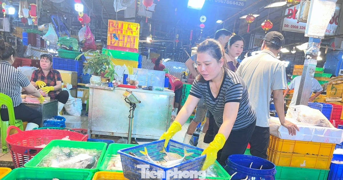 "Ngộp thở" khi giá thực phẩm leo thang