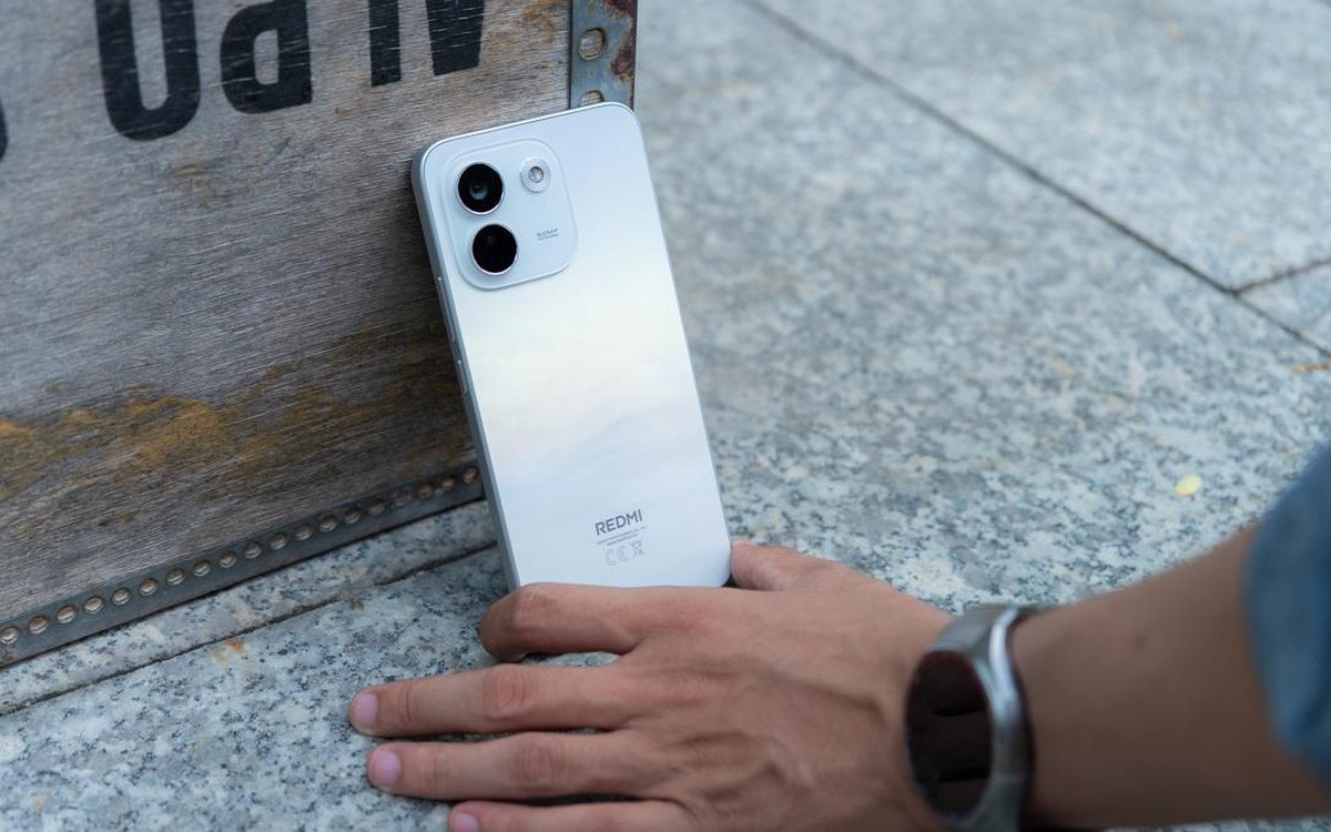 Trên tay Redmi Note 17 Pro Max có thật sự mạnh, pin trâu