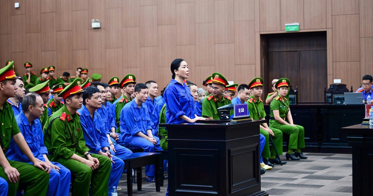 Cựu điều dưỡng Viện Pháp y tâm thần khai nhận tiền giúp "bà trùm" trốn viện