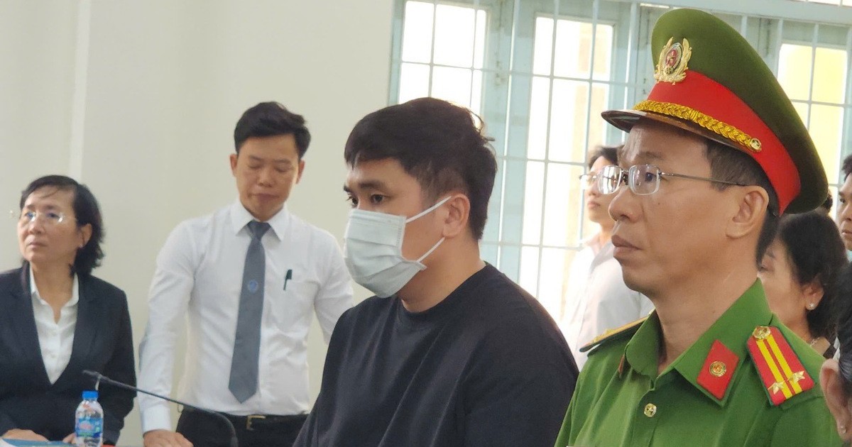 Hoãn phiên xử tài xế xe tải gây tai nạn khiến nữ sinh ở Vĩnh Long tử vong