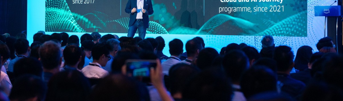 Sự kiện Cloud Day and AI Day Hà Nội: 26% doanh nghiệp Việt đã ứng dụng AI, bài toán lớn nhất là biến công nghệ thành tiền