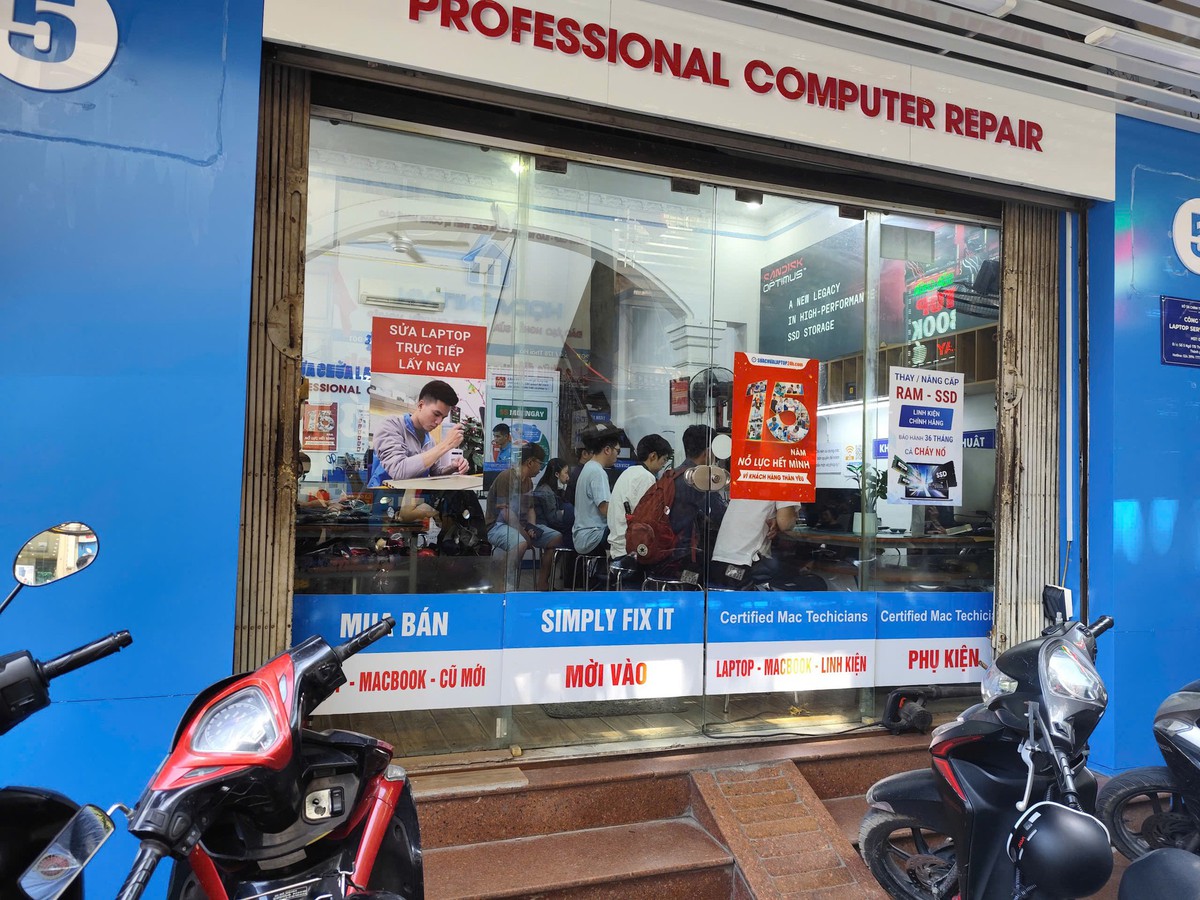 Laptop mới "ngáo giá" vì cơn sốt AI: Dân buôn máy cũ hốt bạc, người Việt quay xe chọn "mua khôn" thay vì "đập hộp"