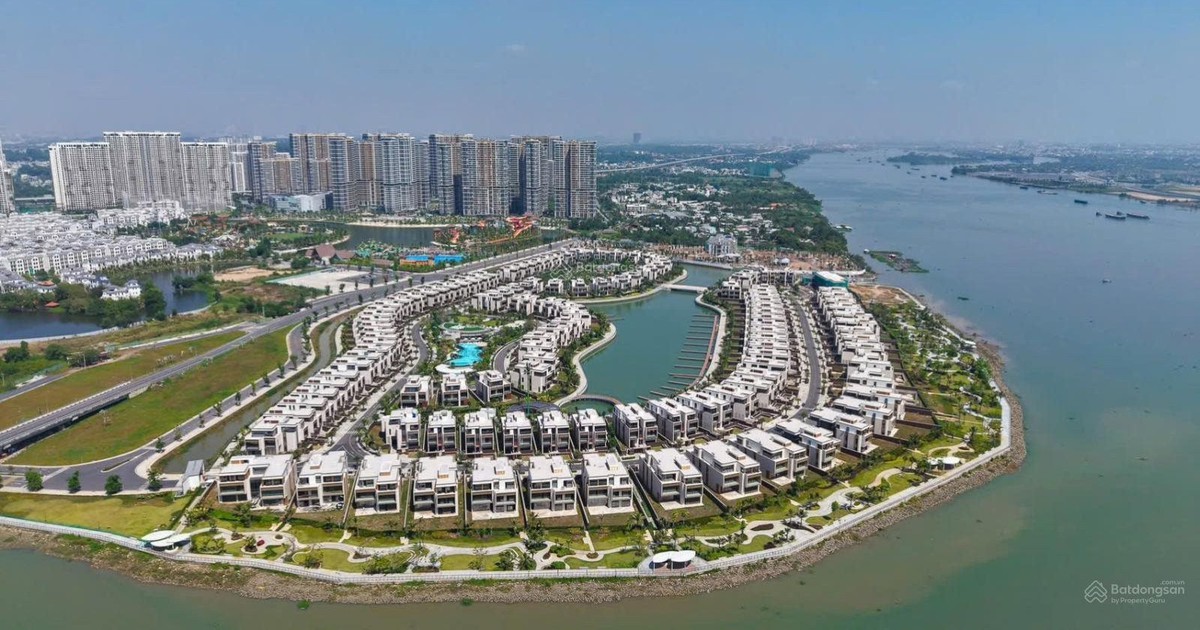Khu dinh thự giá 380 tỷ đồng một căn vừa được m...