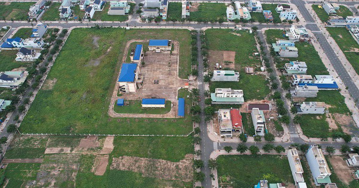 Nhà 34m² bị thu hồi trong khi suất tái định cư ...