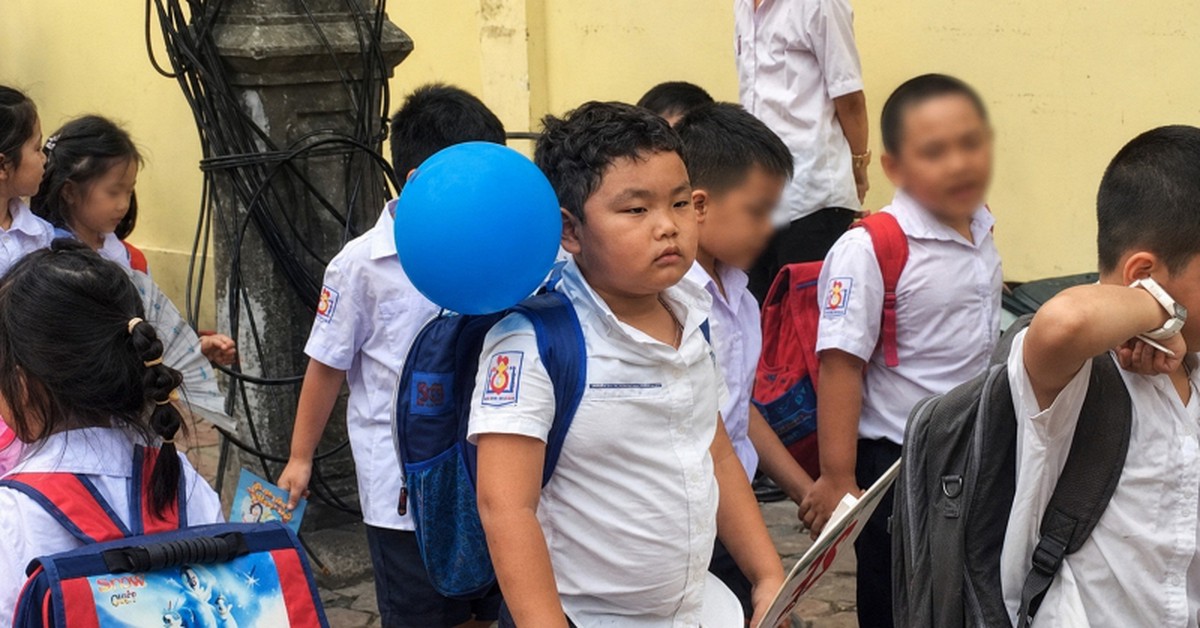 Cậu bé có loạt meme "chán đời" huyền thoại mỗi mùa khai giảng bị đào lại một lần giờ ra sao?