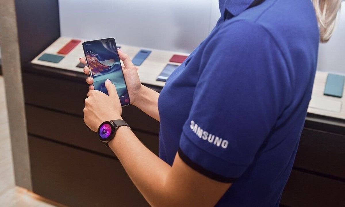 Mọi chủ sở hữu điện thoại Samsung chú ý: Hãng đang khóa hàng loạt tài khoản người dùng không rõ lý do