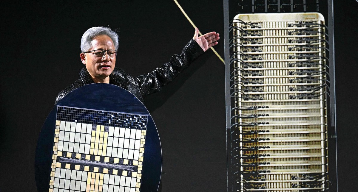 CEO NVIDIA Jensen Huang chúc mừng OpenAI, nói AGI đã đến: Không quên nhắc mọi người GPT-6 được huấn luyện trên chip AI nào