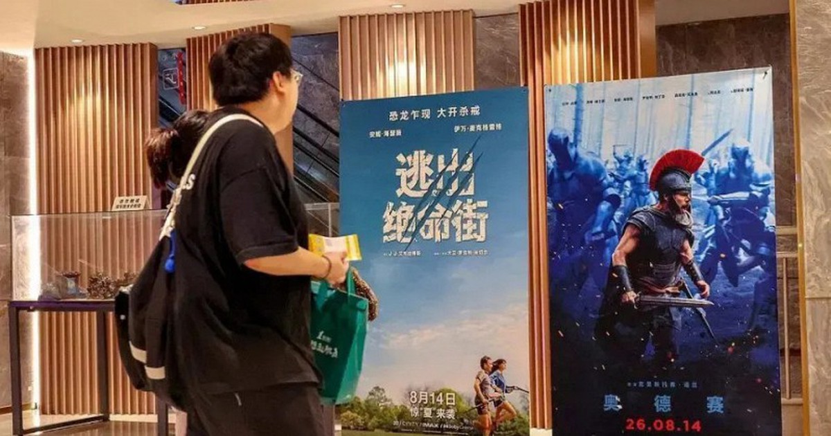 Rạp chiếu phim ế khách, Trung Quốc biến cuống vé xem phim thành tấm thẻ tiêu dùng cho cả một thành phố