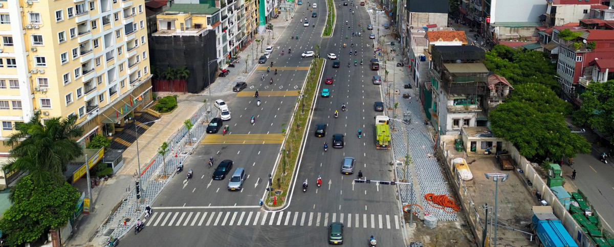 Một tuần sau thông xe, đoạn đường hơn 2,2km, vốn hơn 7.200 tỷ đồng ở trung tâm Hà Nội giờ ra sao?
