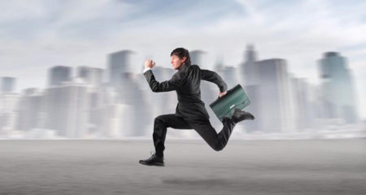 Châu Âu rối loạn, nhà đầu tư đang tìm cách tháo chạy?