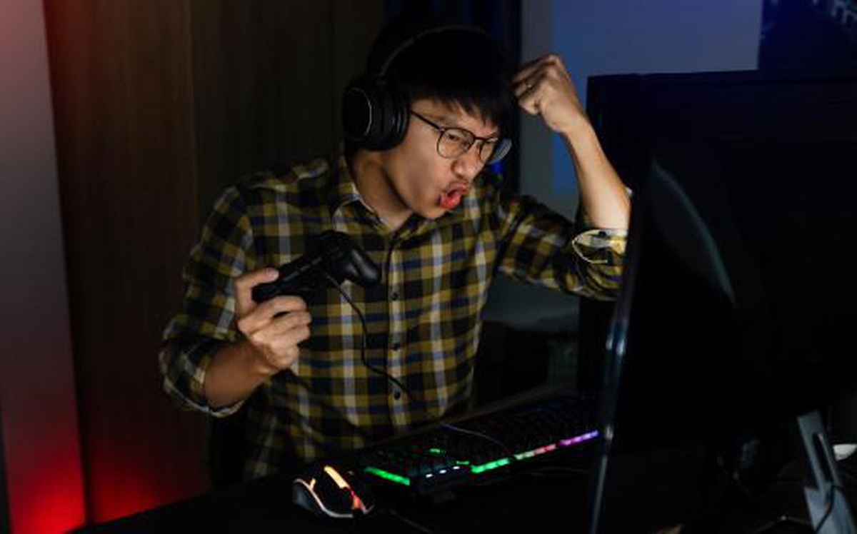 Game streamer, nghề ăn nên làm ra nhờ giãn cách xã hội