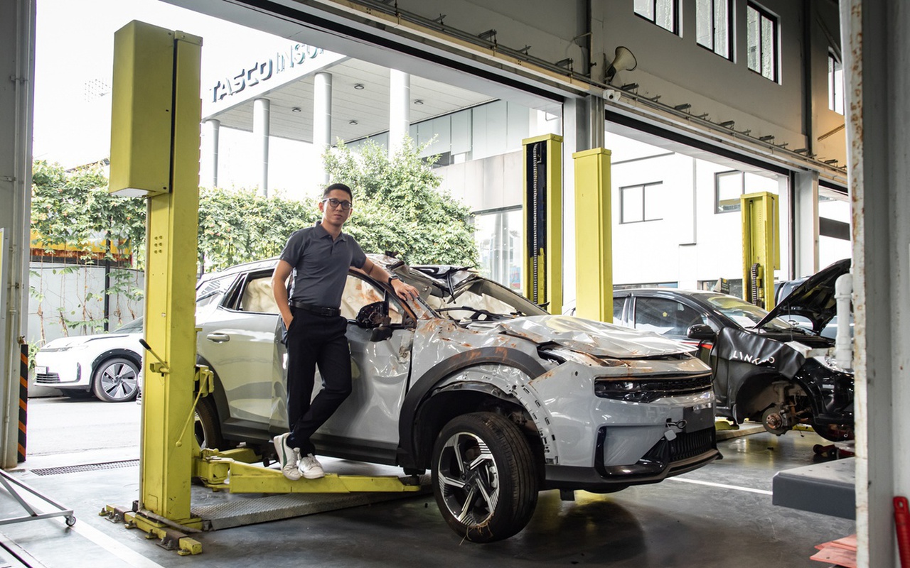 Sờ tận tay xác xe Lynk & Co 06 - Emagazine