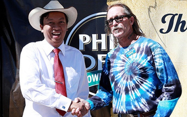 Thị trưởng Mỹ sở hữu thương hiệu cà phê PhinDeli đang làm ăn ra sao tại Việt Nam?