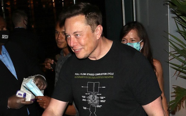 Elon Musk vừa xô đổ Mark Zuckerberg, trở thành người giàu thứ 3 thế giới ở tuổi 49