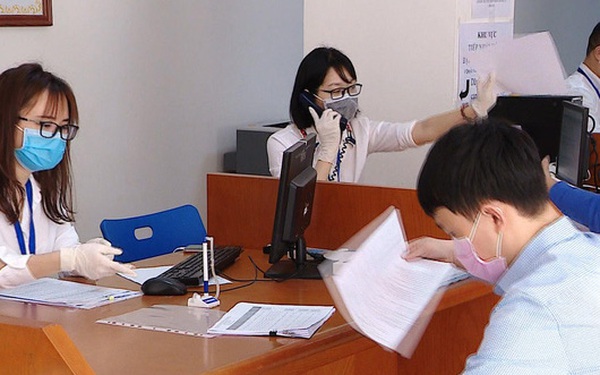Hà Nội thu hơn 1.300 tỷ đồng tiền thuế từ các hoạt động thương mại điện tử Hà Nội thu hơn 1.300 tỷ đồng tiền thuế từ các hoạt động thương mại điện tử