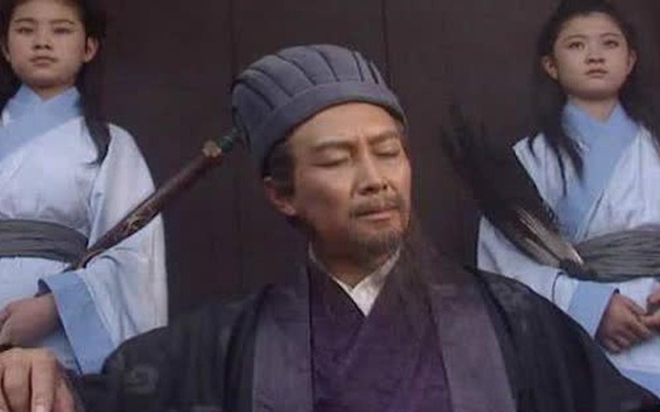 Từng nhất nhất nghe theo Gia Cát Lượng, lý do gì khiến Lưu Bị về sau bỏ ngoài tai lời khuyên của vị quân sư này?