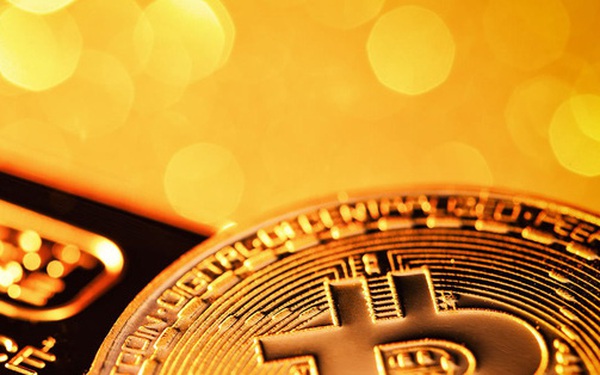 Giá Bitcoin tăng vượt 19.000 USD, vàng cao nhất gần 1 tuần khi USD chạm đáy 2 năm rưỡi