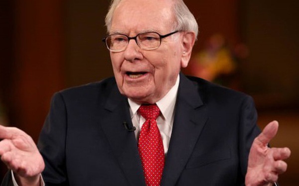 Warren Buffett: Thị trường c&#243; thể hất tung bạn bất cứ l&#250;c n&#224;o, nhưng t&#244;i vẫn tin v&#224;o điều k&#236; diệu của nước Mỹ!