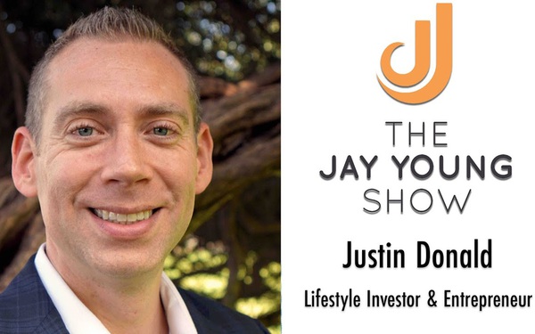 Bí quyết đầu tư "một vốn bốn lời" của người được mệnh danh là "tỷ phú Warren Buffett mới":