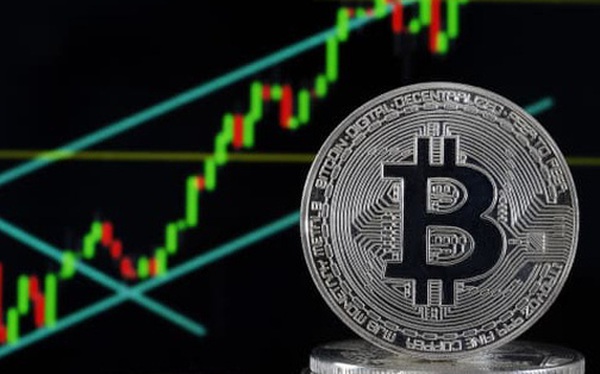 Vua trái phiếu Jeffrey Gundlach: Bitcoin đang giao dịch như bong bóng