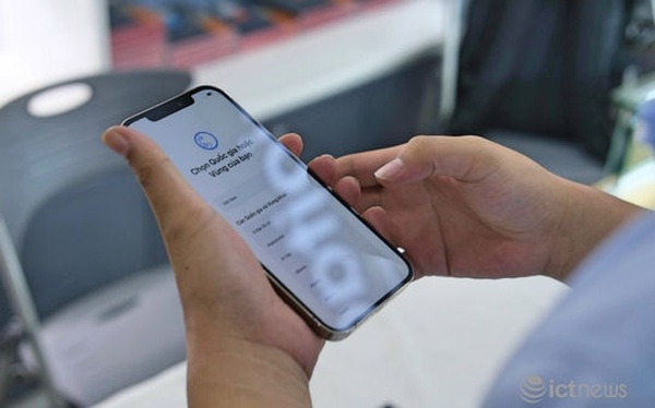 Apple quyết tâm thu hẹp thị trường iPhone xách tay tại Việt Nam
